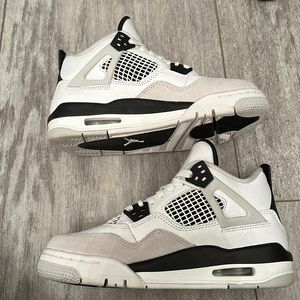 Air Jordan 4 Retro GS Military Black